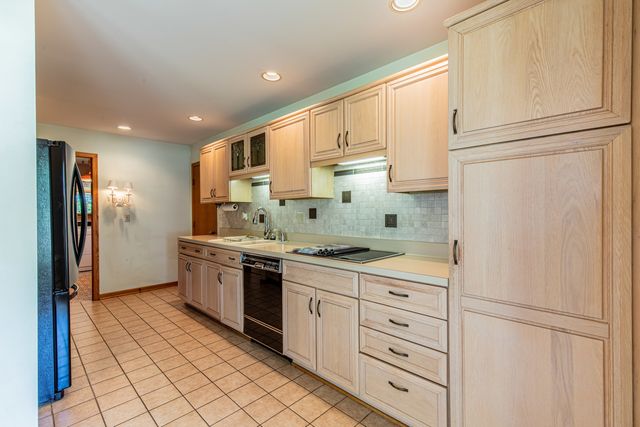 154 E US 34 Highway, Mendota, IL 61342