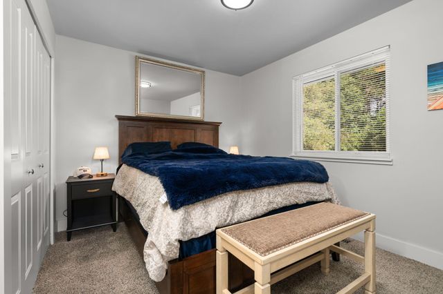 8739 Coyle Drive, Pinckney, MI 48169