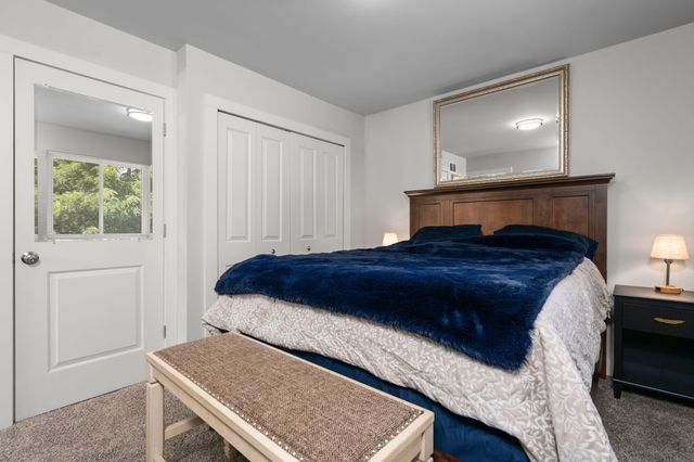 8739 Coyle Drive, Pinckney, MI 48169