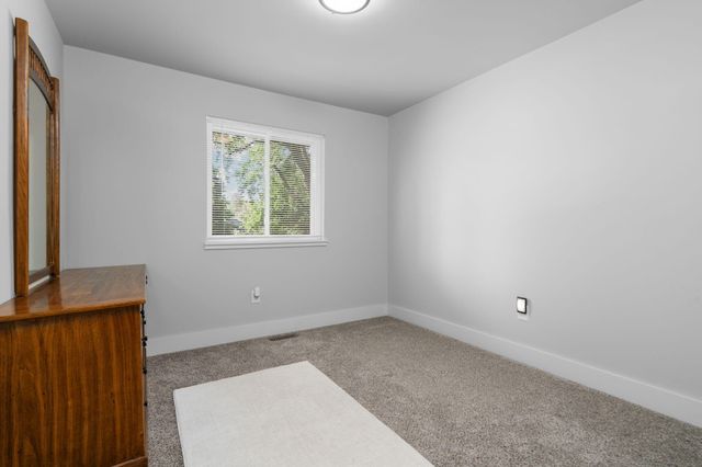 8739 Coyle Drive, Pinckney, MI 48169