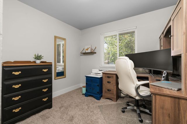 8739 Coyle Drive, Pinckney, MI 48169