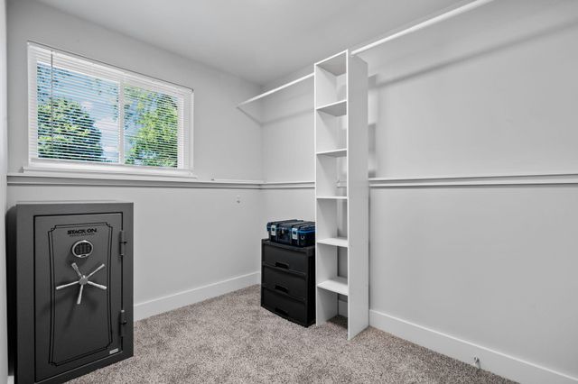 8739 Coyle Drive, Pinckney, MI 48169