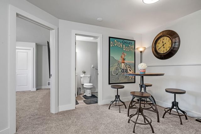 8739 Coyle Drive, Pinckney, MI 48169