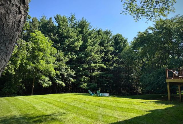 8739 Coyle Drive, Pinckney, MI 48169