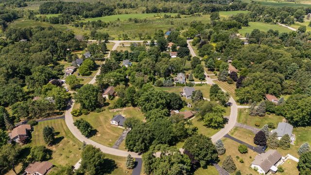 8739 Coyle Drive, Pinckney, MI 48169