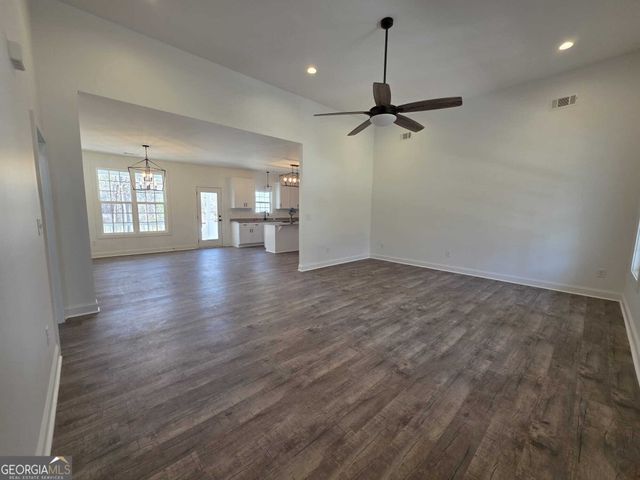 150 Crystal Ridge Drive NW, Milledgeville, GA 31061