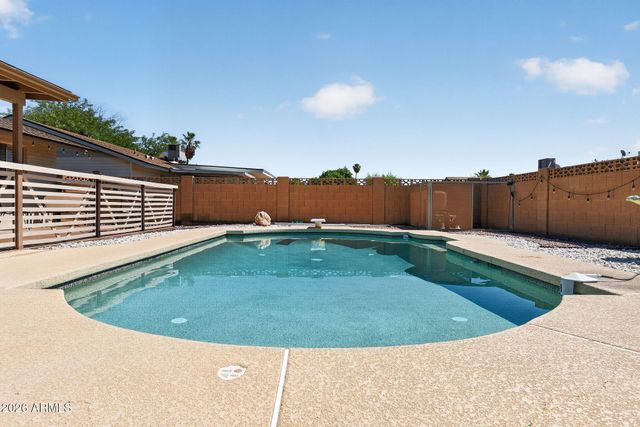 10545 W DIANA Avenue, Peoria, AZ 85345