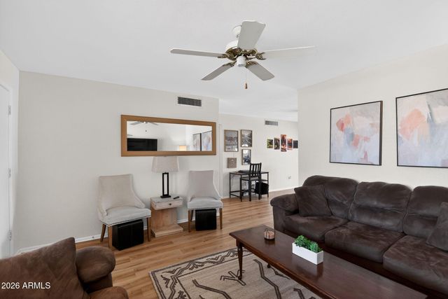 10545 W DIANA Avenue, Peoria, AZ 85345