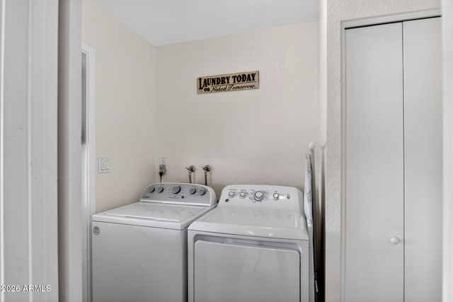 10545 W DIANA Avenue, Peoria, AZ 85345