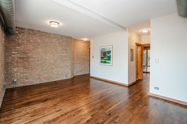 1223 W Greenleaf Avenue 1N, Chicago, IL 60626
