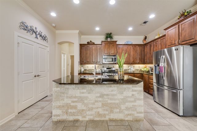 8301 Whistling Duck Drive, Fort Worth, TX 76118