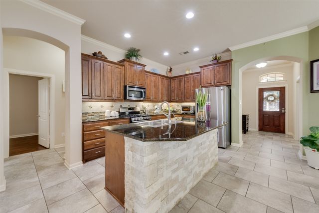 8301 Whistling Duck Drive, Fort Worth, TX 76118