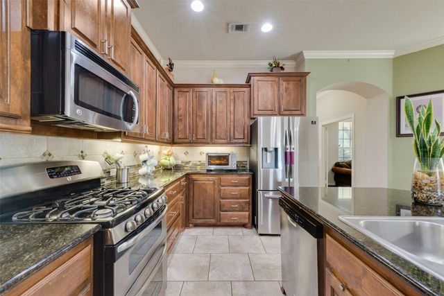 8301 Whistling Duck Drive, Fort Worth, TX 76118