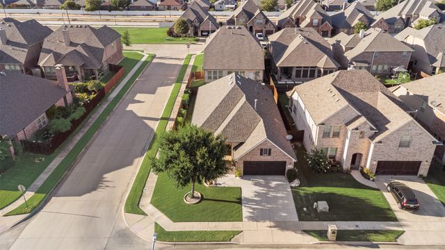 8301 Whistling Duck Drive, Fort Worth, TX 76118