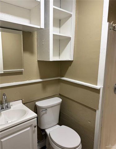 1603 E Thompson Road, Edinburg, TX 78542
