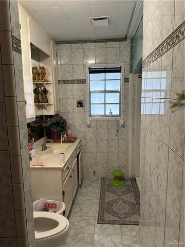1603 E Thompson Road, Edinburg, TX 78542