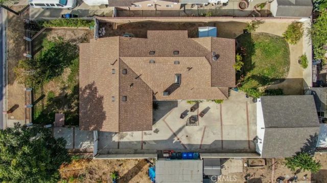 15370 Kadota, Sylmar, CA 91342
