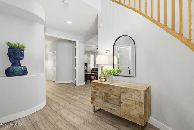 3302 E Javelina Avenue, Mesa, AZ 85204