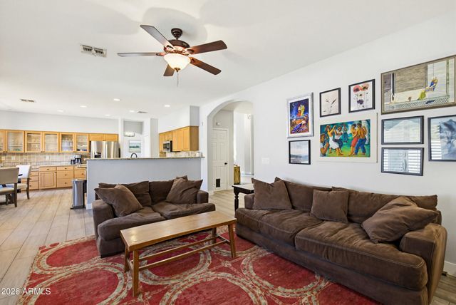 3302 E Javelina Avenue, Mesa, AZ 85204