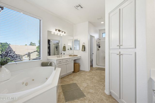 3302 E Javelina Avenue, Mesa, AZ 85204