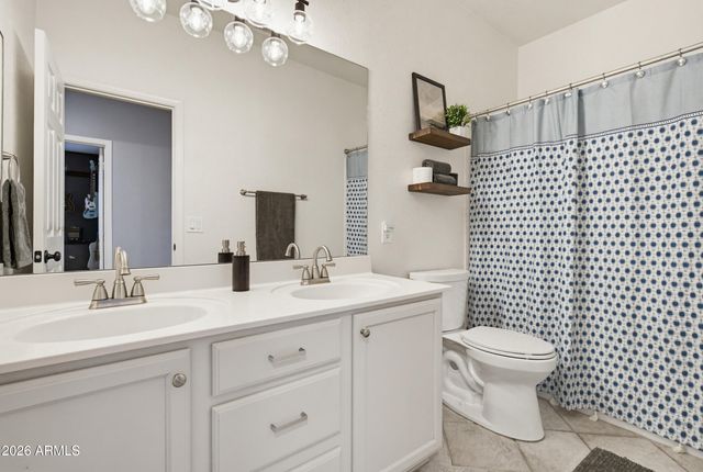 3302 E Javelina Avenue, Mesa, AZ 85204