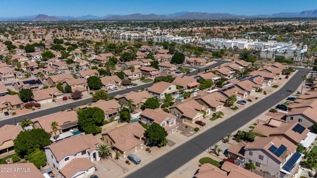 3302 E Javelina Avenue, Mesa, AZ 85204