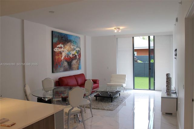 201 SW 17th Rd 802, Miami, FL 33129