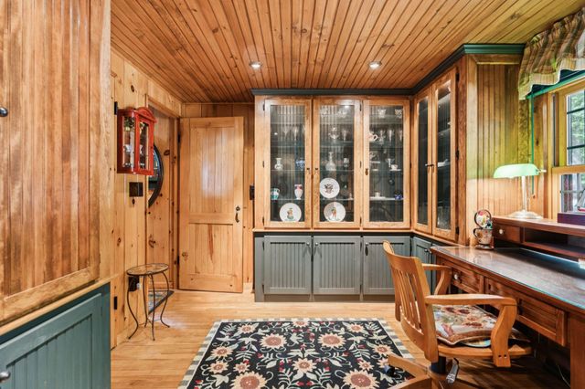 122 Broadside Road, Wolfeboro, NH 03894