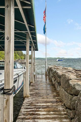 122 Broadside Road, Wolfeboro, NH 03894