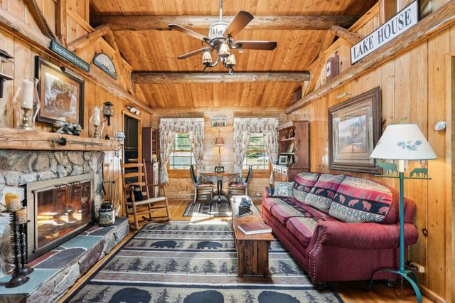122 Broadside Road, Wolfeboro, NH 03894