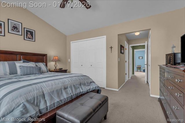 2115 Oakbrook Boulevard, Commerce Charter Township, MI 48390