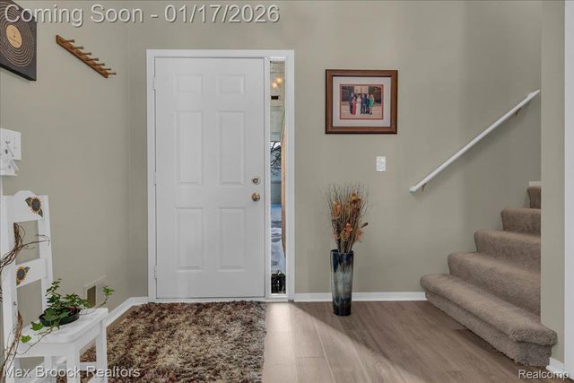 2115 Oakbrook Boulevard, Commerce Charter Township, MI 48390