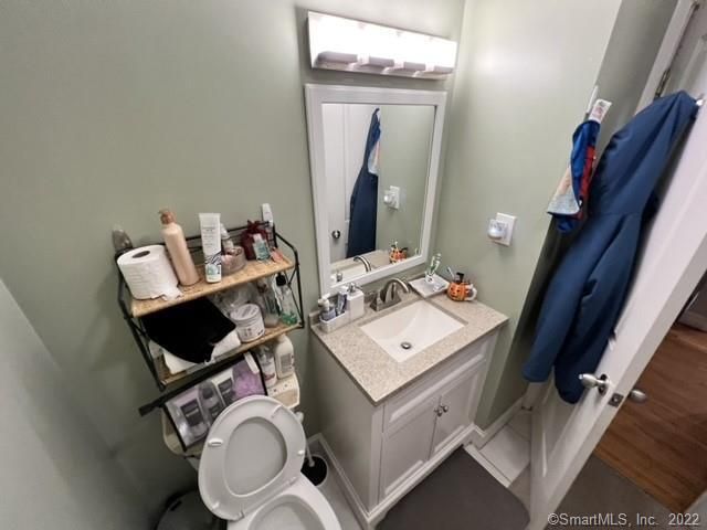 30 Jefferson Avenue, Danbury, CT 06810