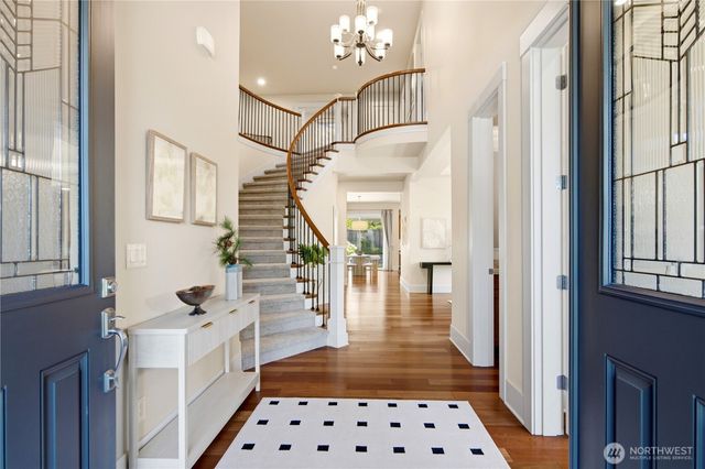 920 233rd Place NE, Sammamish, WA 98074