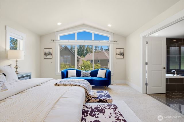 920 233rd Place NE, Sammamish, WA 98074