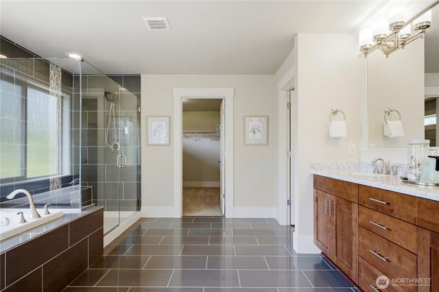 920 233rd Place NE, Sammamish, WA 98074