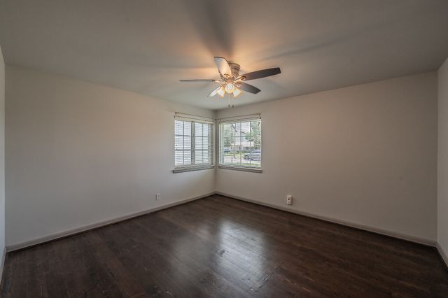 4411 Merrell Road, Dallas, TX 75229
