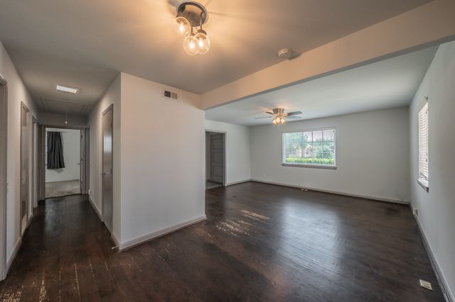4411 Merrell Road, Dallas, TX 75229