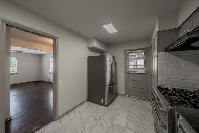 4411 Merrell Road, Dallas, TX 75229