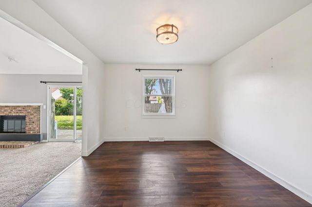 1727 Sioux Court, Grove City, OH 43123