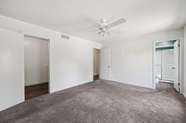 1727 Sioux Court, Grove City, OH 43123