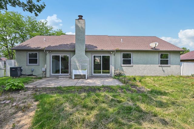 1727 Sioux Court, Grove City, OH 43123