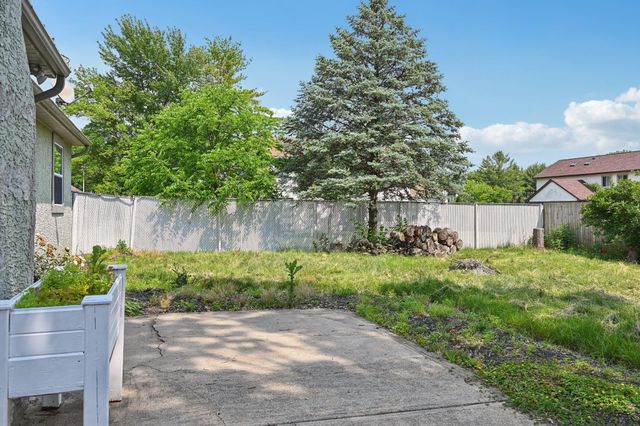 1727 Sioux Court, Grove City, OH 43123