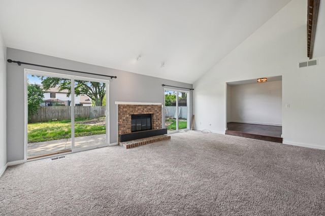 1727 Sioux Court, Grove City, OH 43123