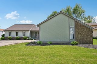 1727 Sioux Court, Grove City, OH 43123