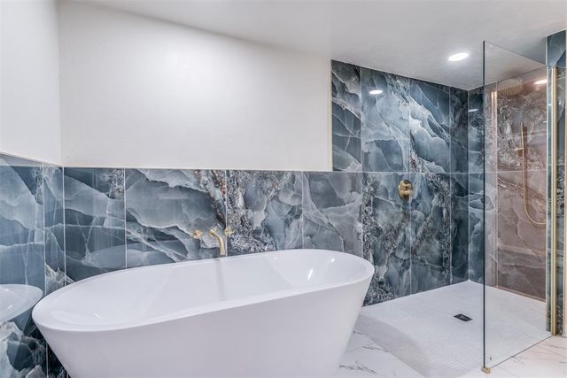 2037 NW 31st Terrace, Oklahoma City, OK 73118