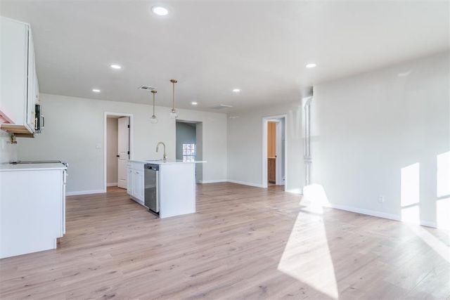 2037 NW 31st Terrace, Oklahoma City, OK 73118