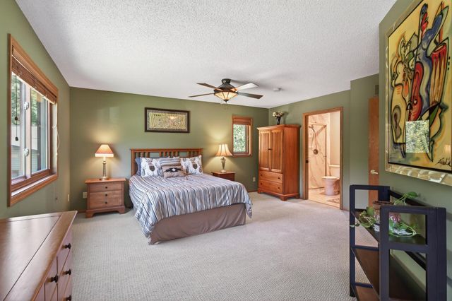3286 York Alcove, Woodbury, MN 55125