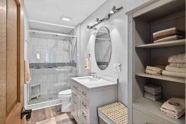 3286 York Alcove, Woodbury, MN 55125
