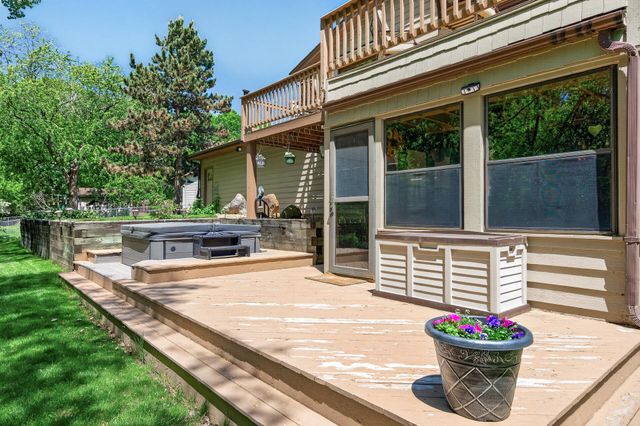 3286 York Alcove, Woodbury, MN 55125